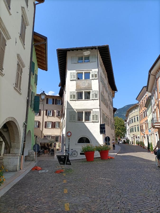 Le Meridiane City Rooms In Trento Exterior foto