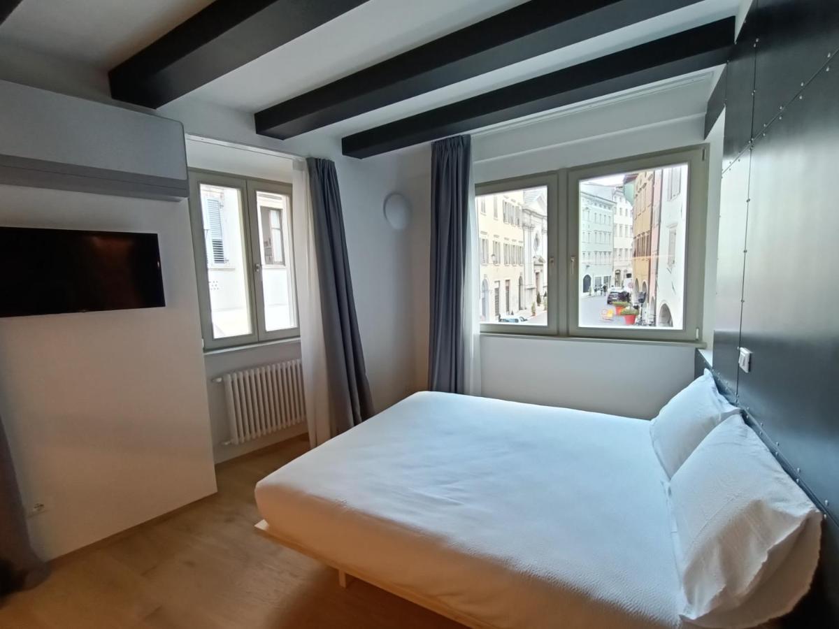 Le Meridiane City Rooms In Trento Exterior foto
