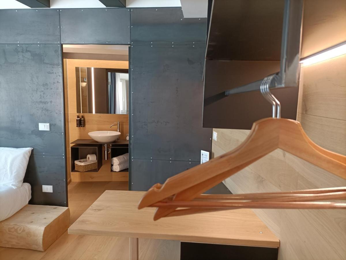 Le Meridiane City Rooms In Trento Exterior foto