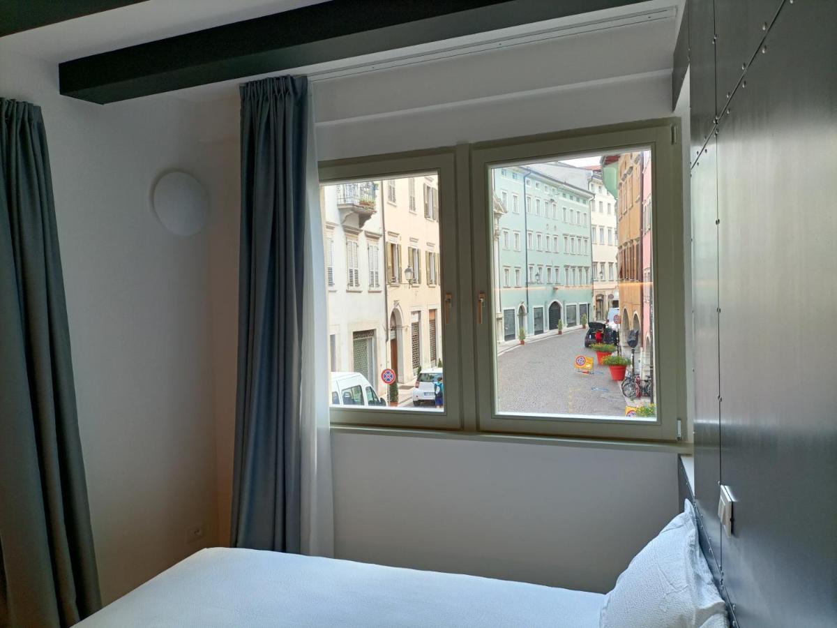 Le Meridiane City Rooms In Trento Exterior foto