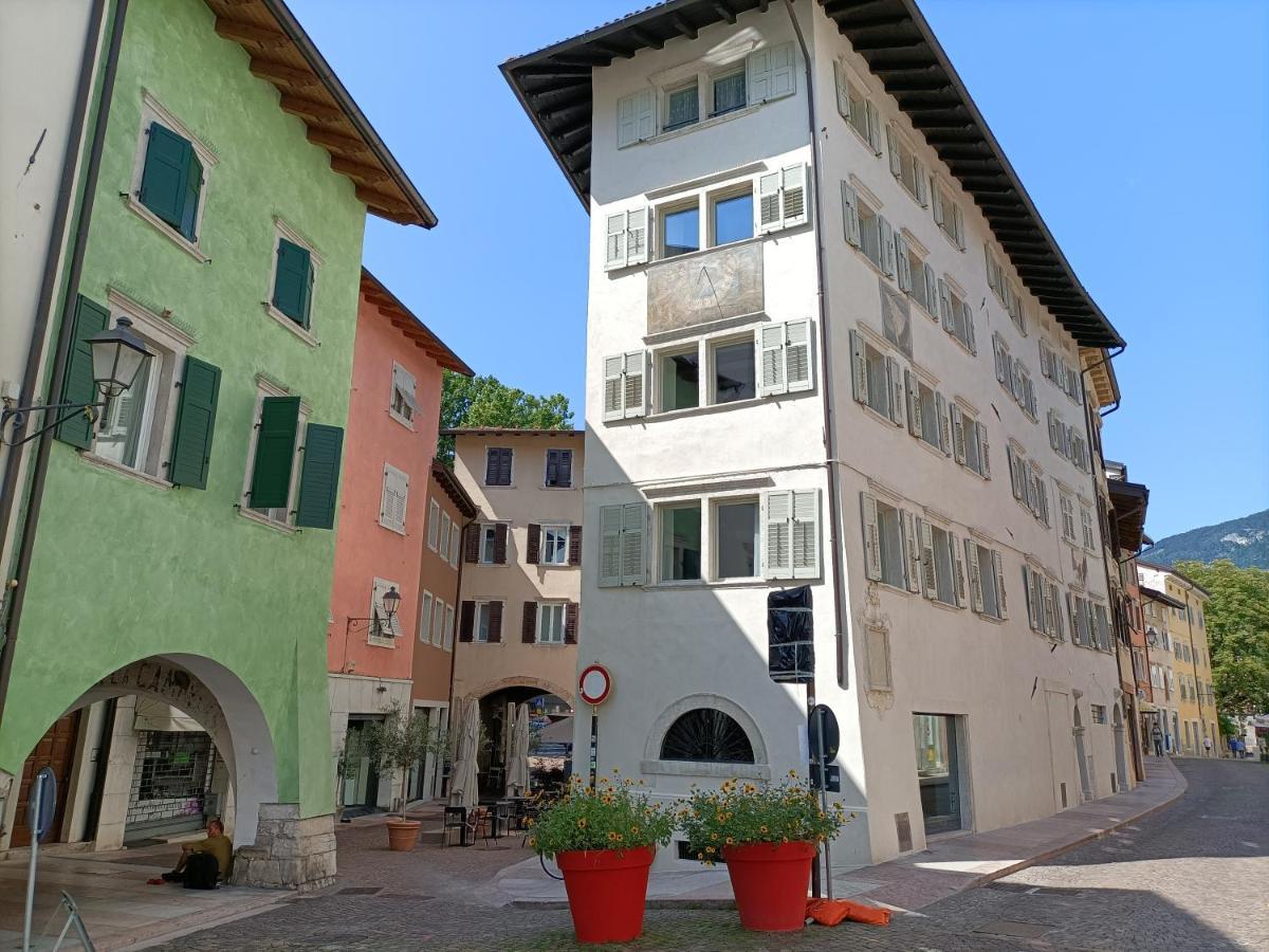 Le Meridiane City Rooms In Trento Exterior foto